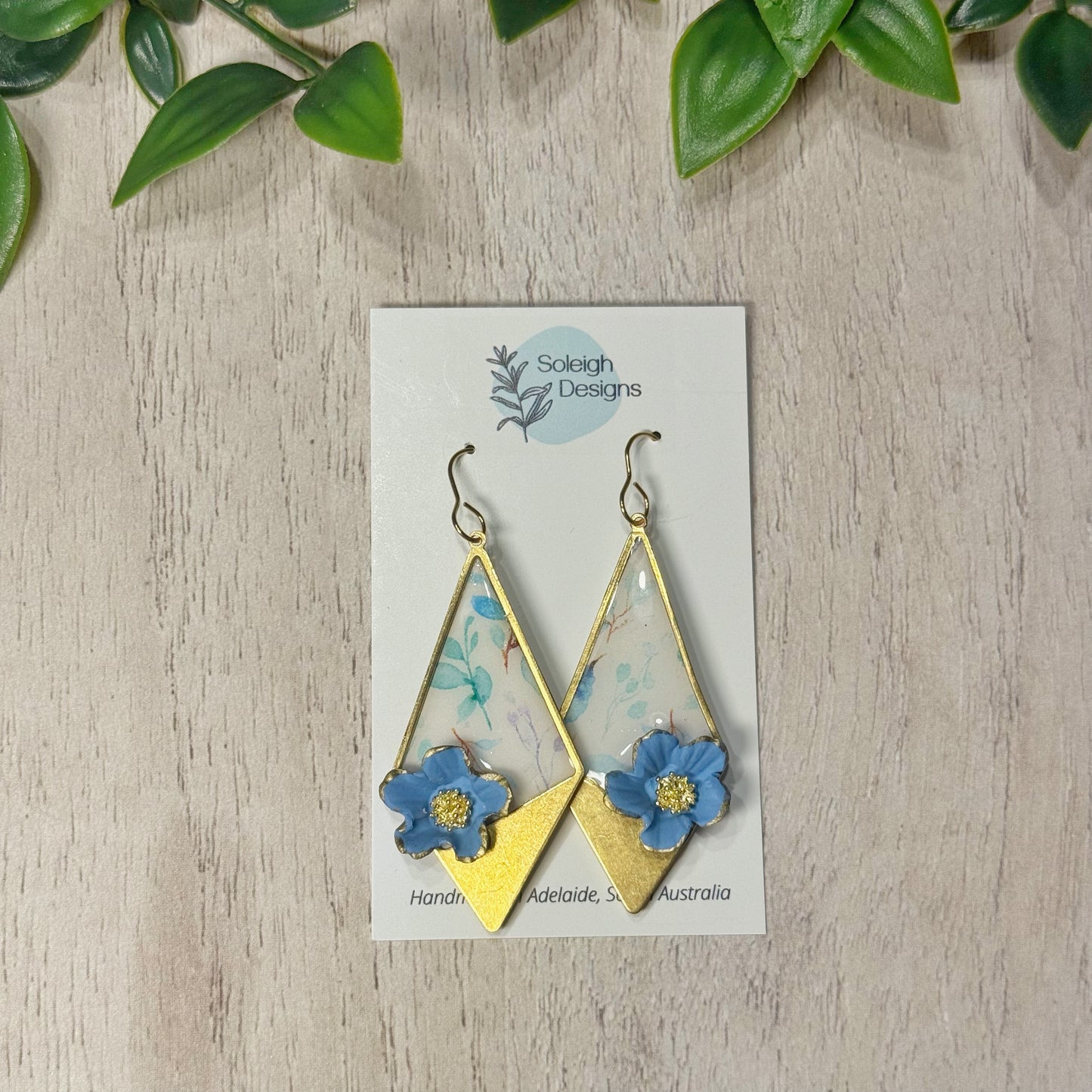 Blue Floral 3d Diamond Dangles
