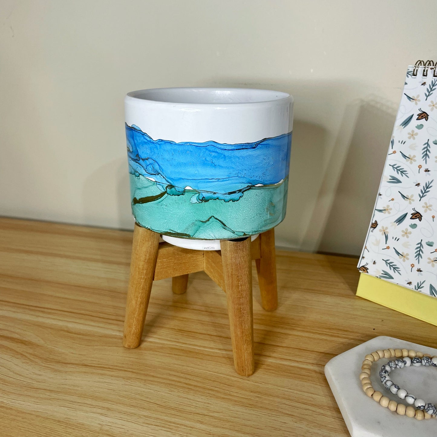I'm A Grower Ceramic Plant Pot w Stand