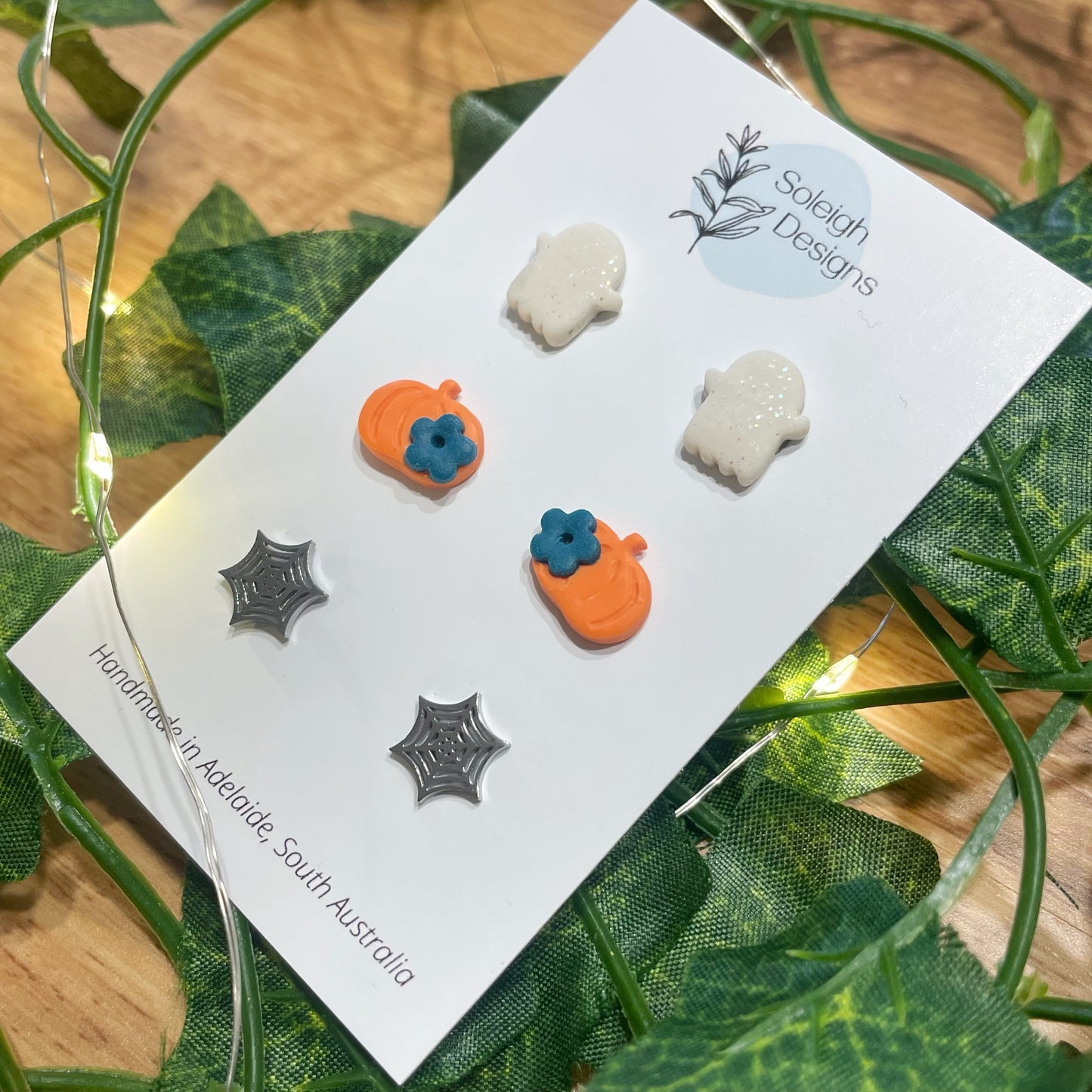 Glitter Ghost Trio Stud Set
