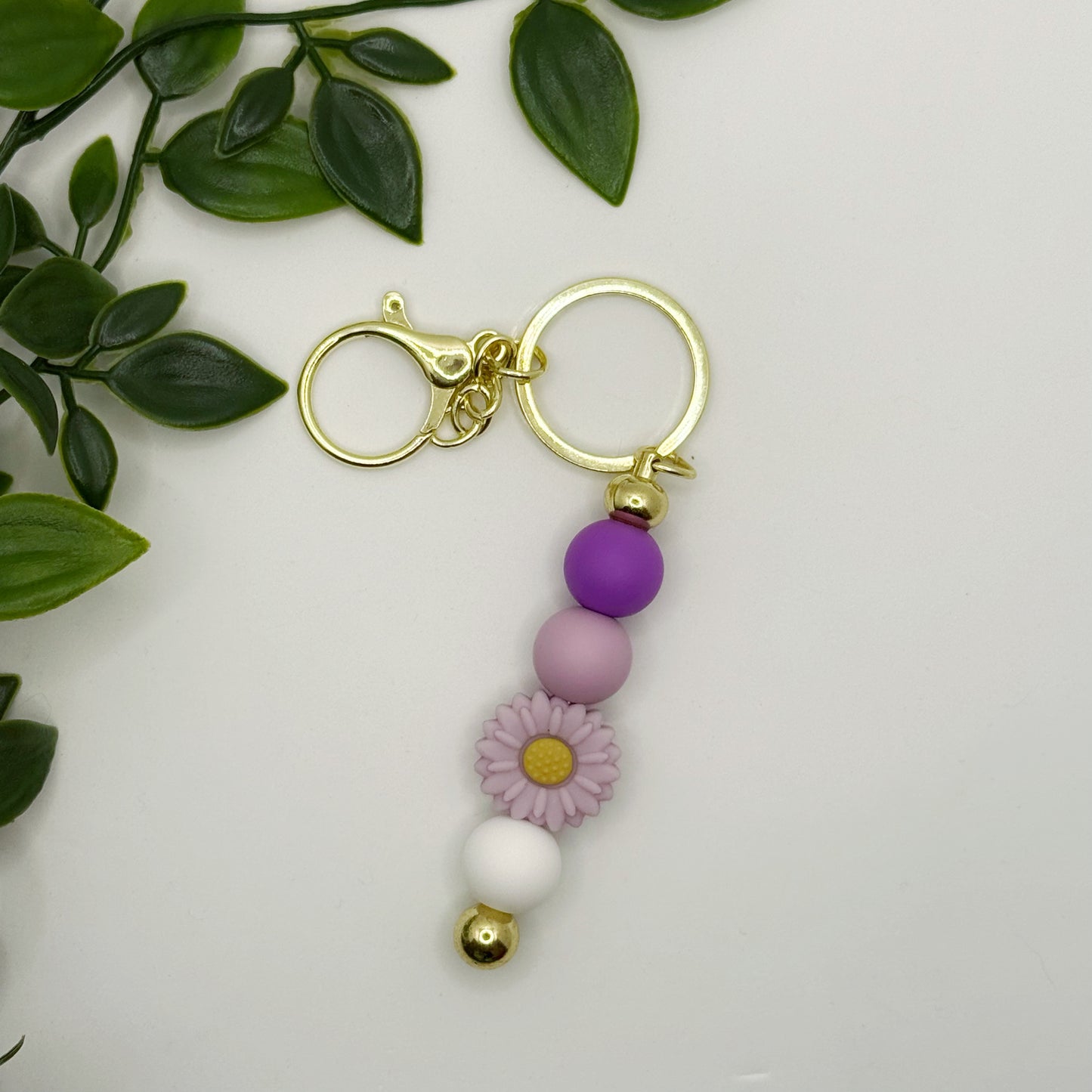 Purple Daisy Keyring - Gold Hardware