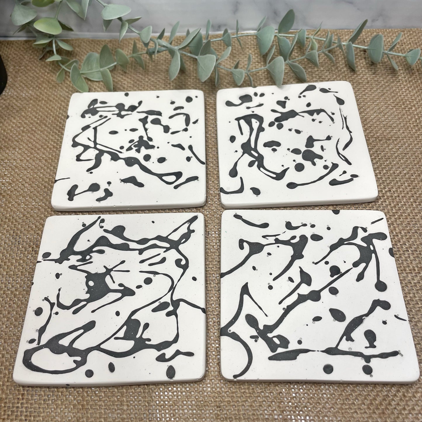 Black and White Spot Coasters - 4pcs