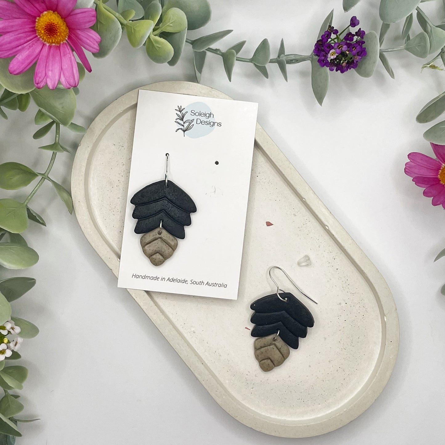Black Top Leaf Dangles