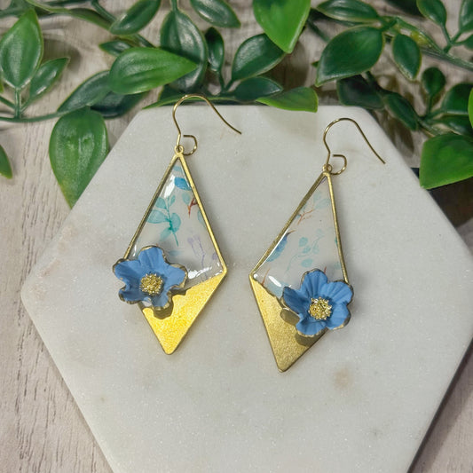 Blue Floral 3d Diamond Dangles