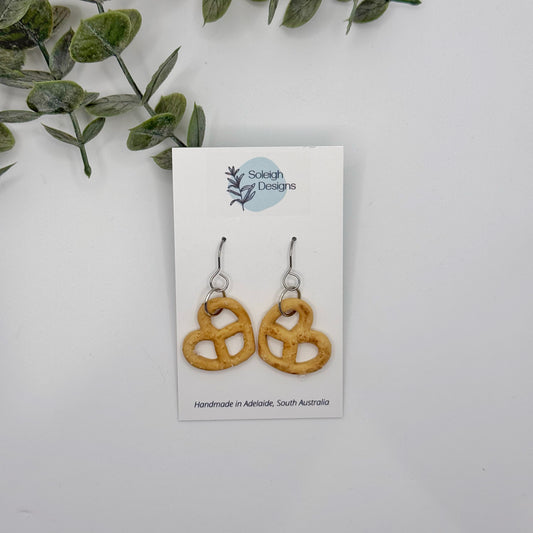 Pretzel Dangles